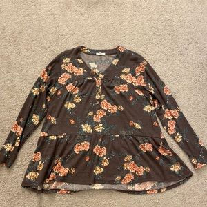 Long sleeve shirt, size XL